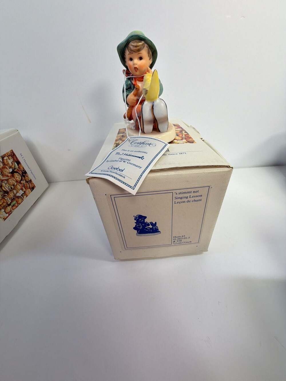 M.I. Hummel Goebel Figurine 'Singing Lesson' Hum 63‎